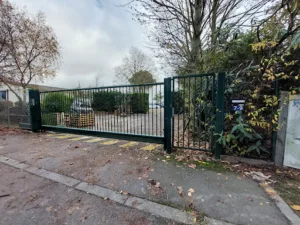 Parcs et Jardins Frasnier SA à Compans