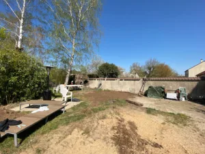 JM Garden à Villeneuve-la-Guyard