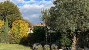 Aide Au Jardin à Montélimar