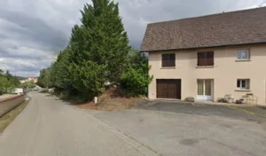 Juban Yvan Paysagiste Entretien de jardin Pose de clotures Aménagement Allées Cours Elagage à Champdieu