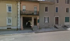 vis-à-vis à Saint-Laurent-en-Grandvaux